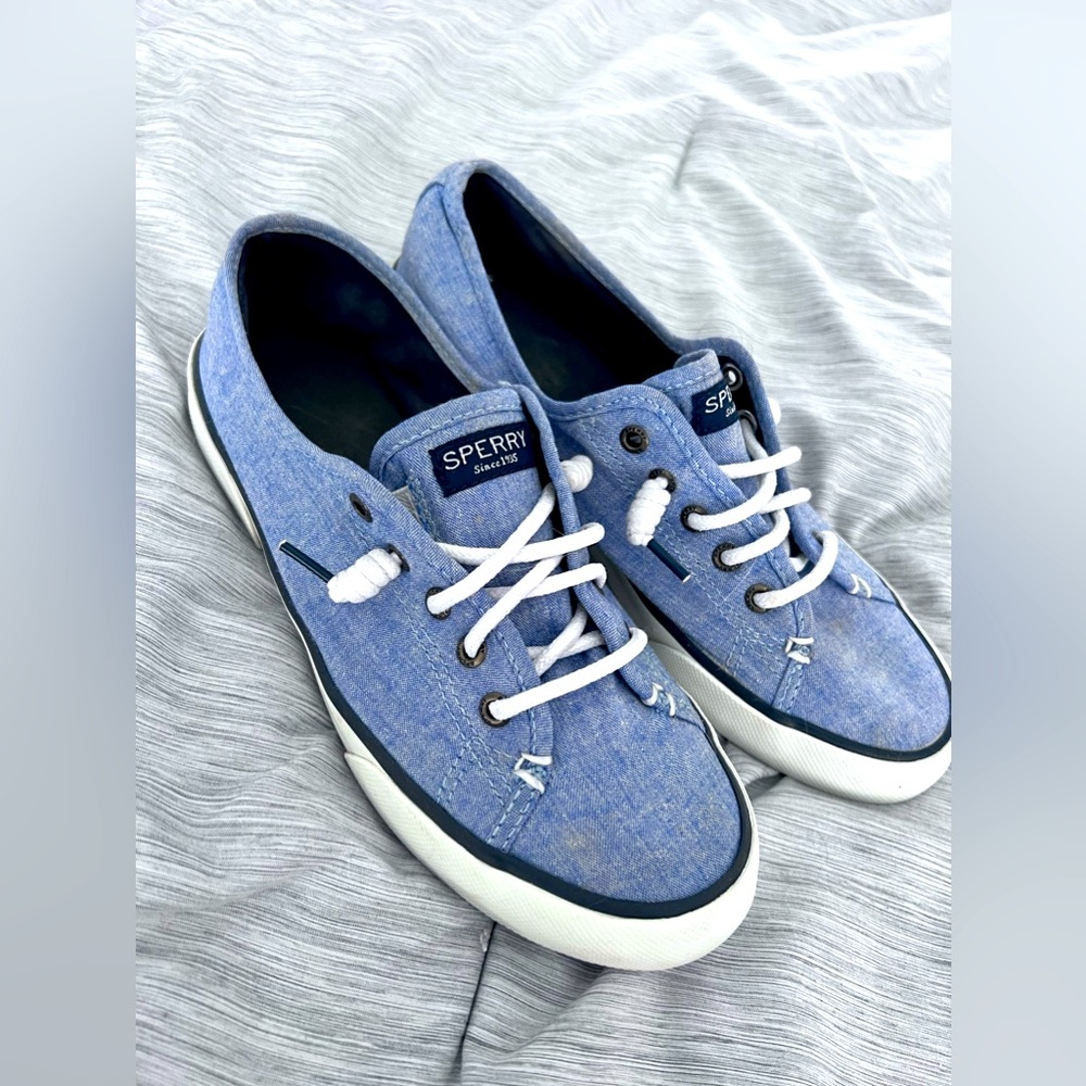 Sperry boat shoes